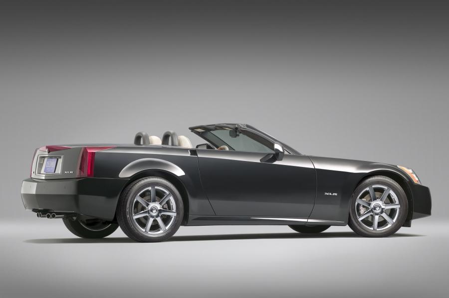  Cadillac XLR Star Black Limited Edition 2006 года  (фото 8 из 10)